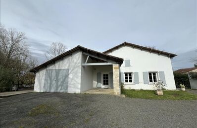 maison 7 pièces 131 m2 à vendre à La Rochefoucauld-en-Angoumois (16110)