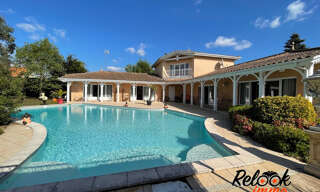 Maison 12 Pièces 450 m² à vendre à Audenge (33980)