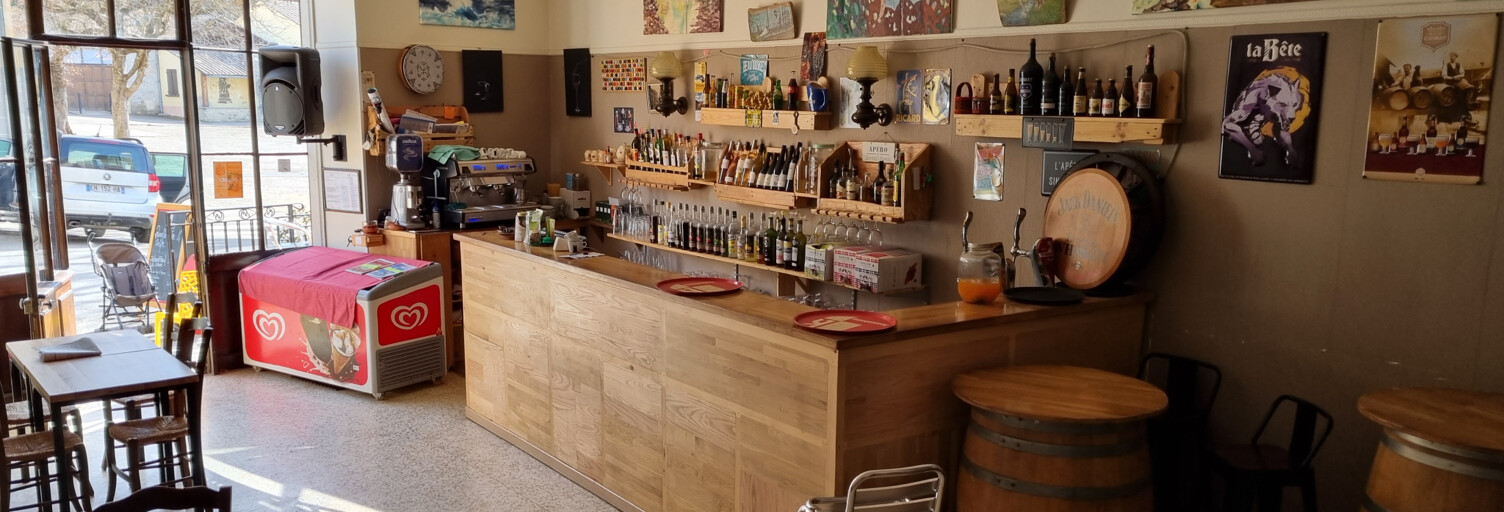 Commerce  300 m² à vendre à Thoard (04380)