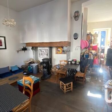 Immeuble  180000 €