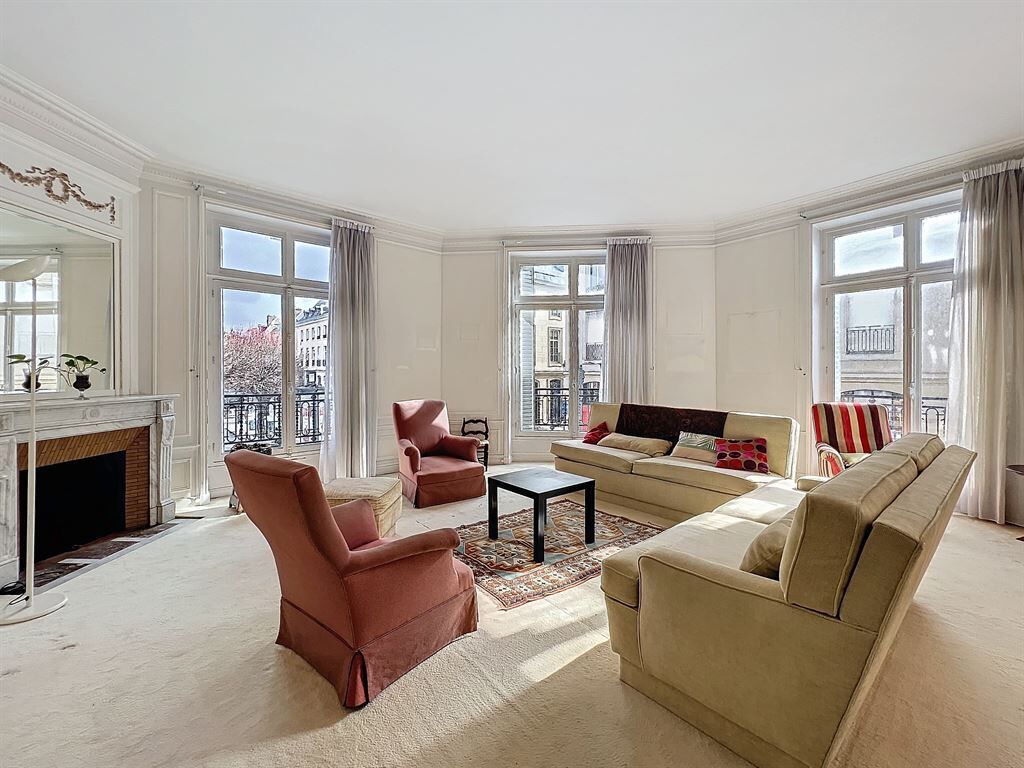 Appartement 8 pièces  à vendre Reims 51100