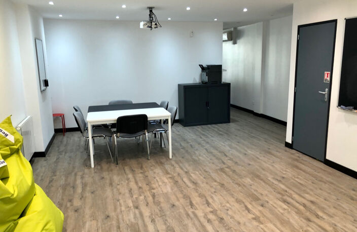 AVIGNON // A LOUER Bureaux - Secteur Saint-Ruf — photo 4