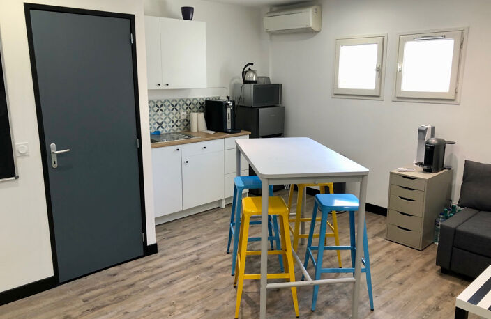 AVIGNON // A LOUER Bureaux - Secteur Saint-Ruf — photo 5