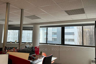 Commerce  424000 €