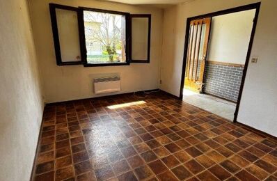 location appartement 492 € CC /mois à proximité de Rignac (12390)