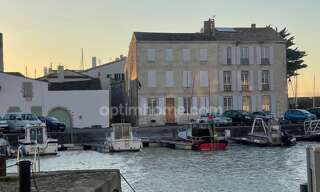 Immeuble  280 m² à vendre à Saint-Martin-de-Ré (17410)