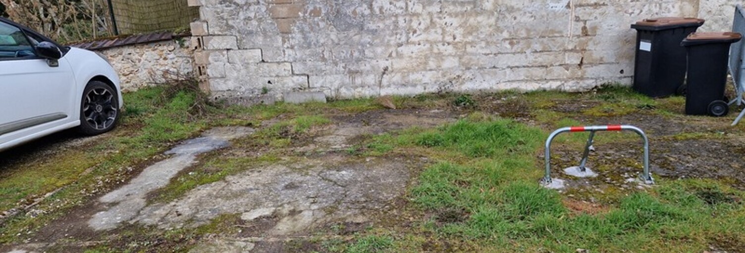 Garage  3 m² à vendre à Auneau-Bleury-Saint-Symphorien (28700)