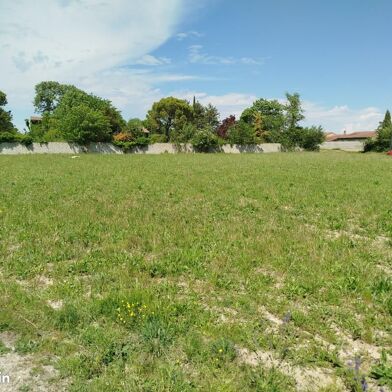 Terrain  140000 €