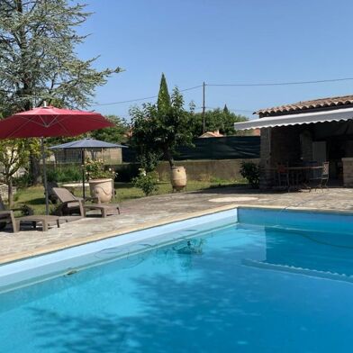 Maison 5 pièces 397000 €