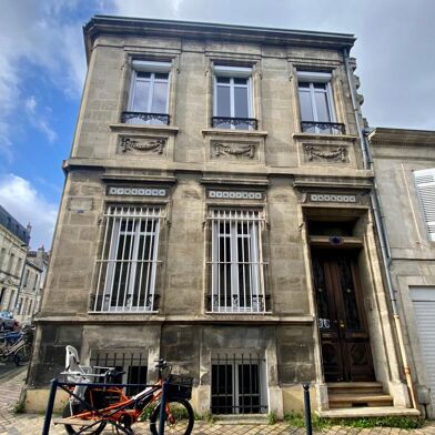 Maison 8 pièces 780000 €