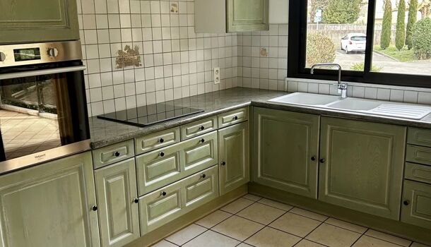 Appartement 4 pièces  à louer Montélimar 26200