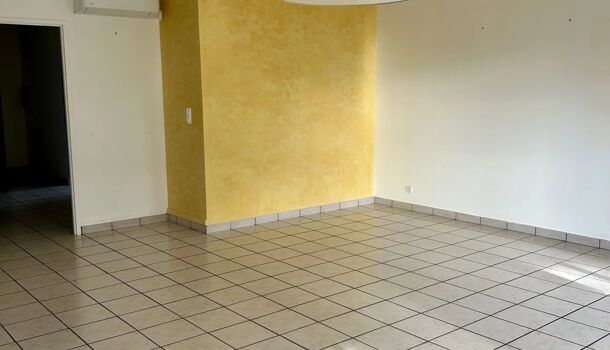 Appartement 4 pièces  à louer Montélimar 26200