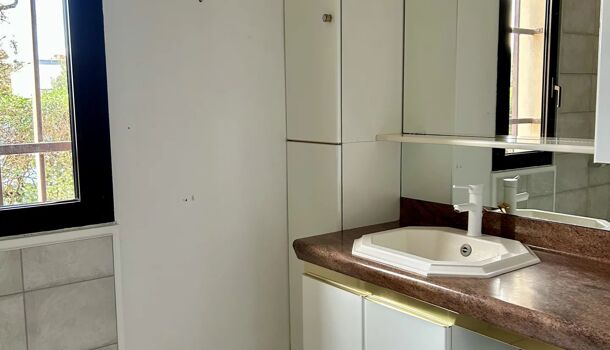 Appartement 4 pièces  à louer Montélimar 26200