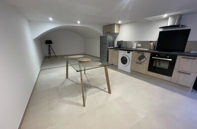 location appartement 715 € CC /mois à proximité de Jouques (13490)