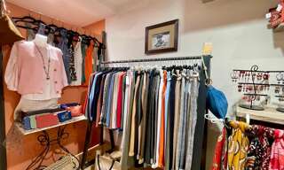 Commerce  55 m² à vendre à Hyères (83400)