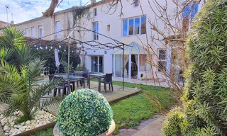 Maison 8 Pièces 335 m² à vendre à Blaye (33390)