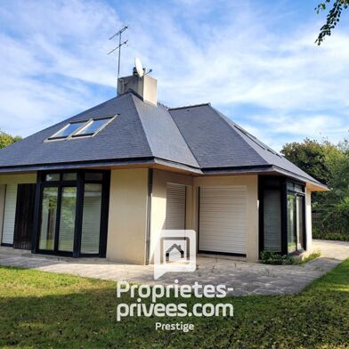 Maison 7 pièces 749900 €