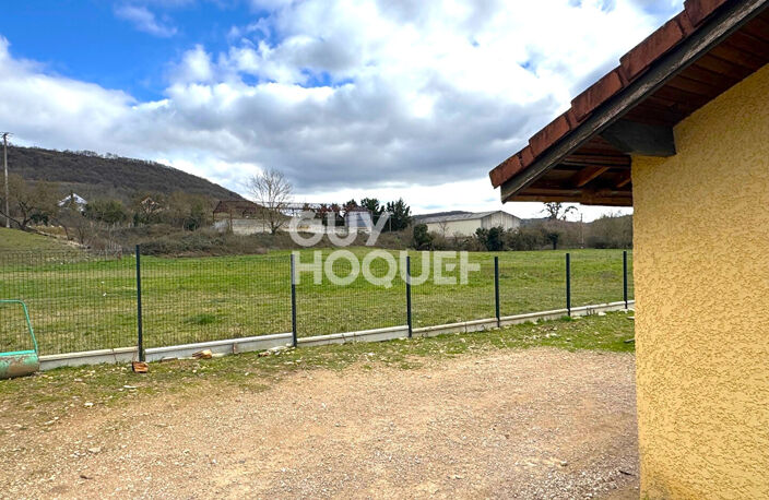 Villa de plain-pied avec beau jardin et garage — photo 4