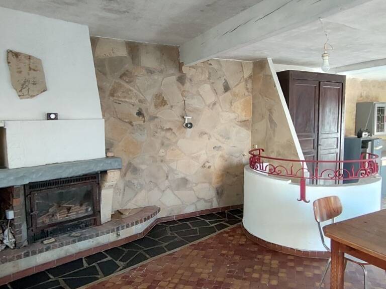 IDEAL  INVESTISSEURS OU MAISON DE VACANCES BEL ENSEMBLE DE MAISONS DE BOURG EN PIERRE DE 60 M² et 50 M² + ANNXE DE 40 M², LE TOUT SUR UN TERRAIN NON CLOS DE 954 M² — photo 1