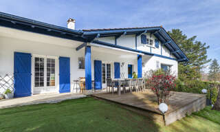 Maison 5 Pièces 140 m² à vendre à Urrugne (64122)