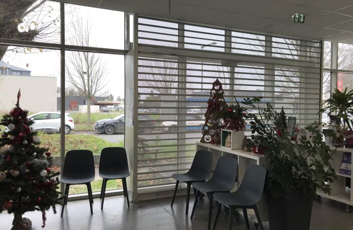 Vente commerce 9 pièces 189 m² Truyes (37320) — photo 2