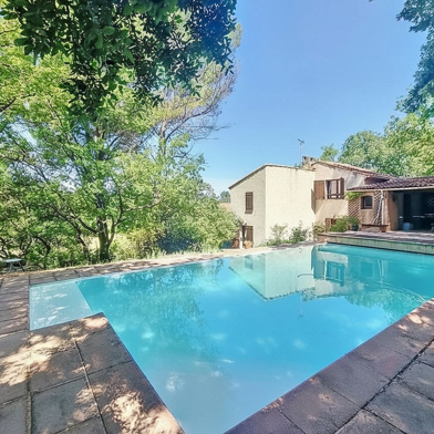 Maison 6 pièces 690000 €