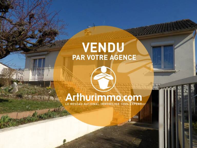 A VENDRE - MAISON SUR SOUS-SOL - LA CHAUSSEE D'IVRY - 88 M² — photo 1