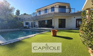 Maison 8 Pièces 276 m² à vendre à Antibes (06600)