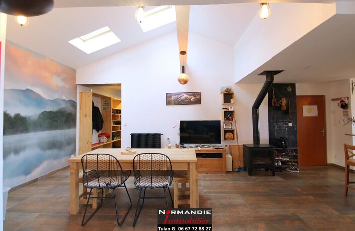MAISON PLAIN PIED AVEC VUE IMPRENABLE SUR LA SEINE AVEC PISCINE — photo 2