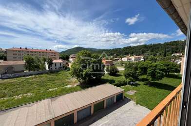 Appartement 5 pièces 107000 €