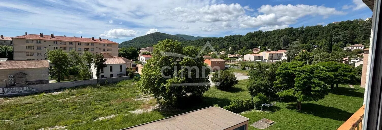 Appartement 5 Pièces 82 m² à vendre à Sisteron (04200)
