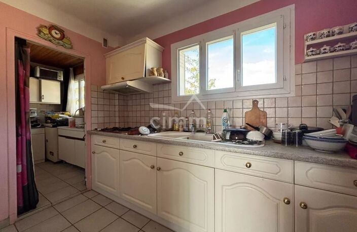 Appartement F5 avec garage et cave à Sisteron — photo 3