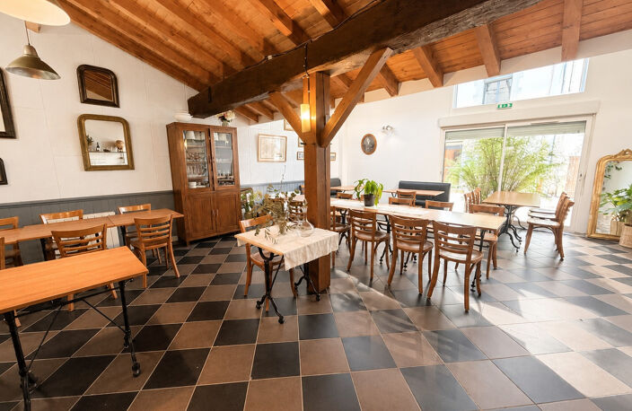 01160 PRIAY : Devenez le propriétaire de ce restaurant au coe — photo 3