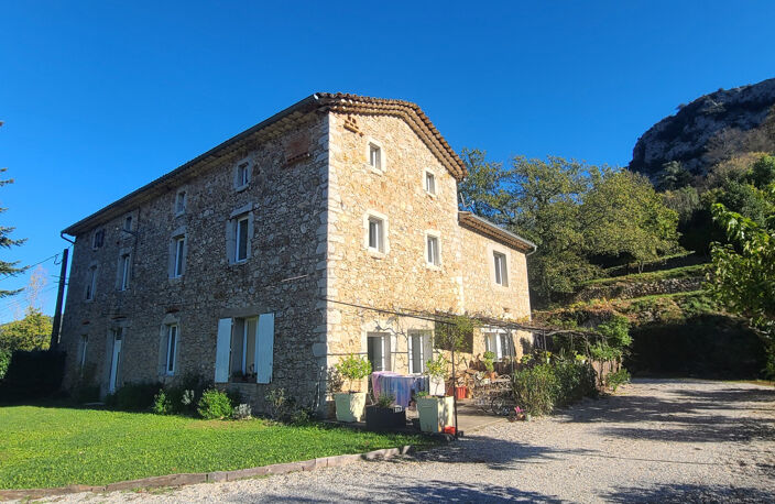 Mas avec gîtes et vue panoramique — photo 2