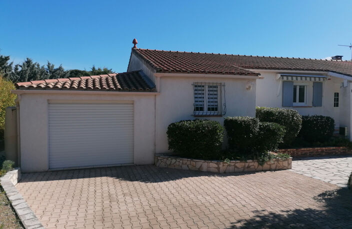 Villa plain pied avec pisicne LE POUGET — photo 2