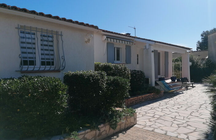 Villa plain pied avec pisicne LE POUGET — photo 3