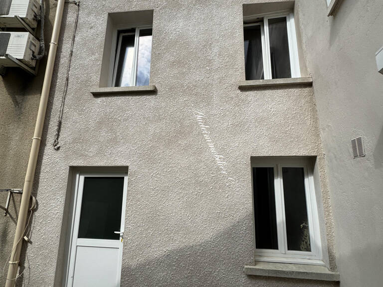 Maison de village en pierres — photo 1