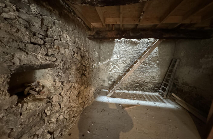 Maison de village en pierres — photo 4
