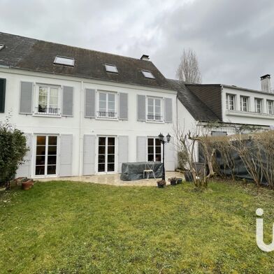 Maison 10 pièces 170 m²