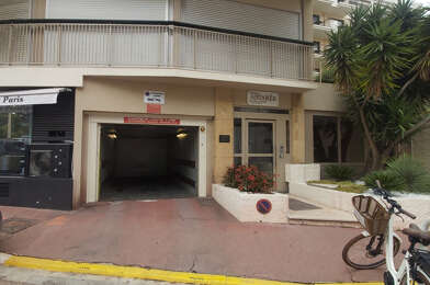 Garage  90 €