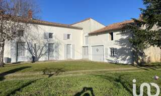 Maison 9 Pièces 268 m² à vendre à Mauzé-sur-le-Mignon (79210)