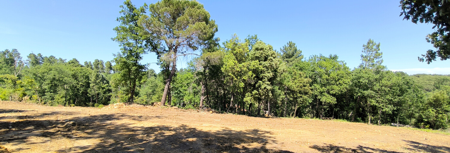 Terrain  7301 m² à vendre à Uzès (30700)