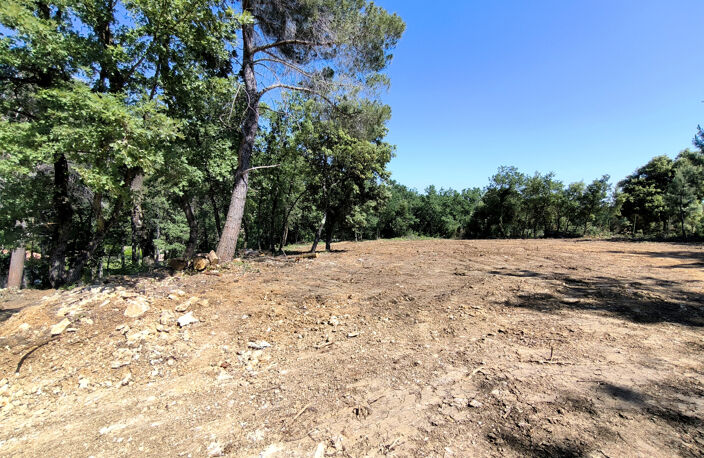 Terrain à bâtir de 7300m2 éligible au PTZ pour les primo acc — photo 4