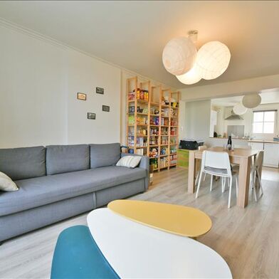 Appartement 3 pièces 215130 €