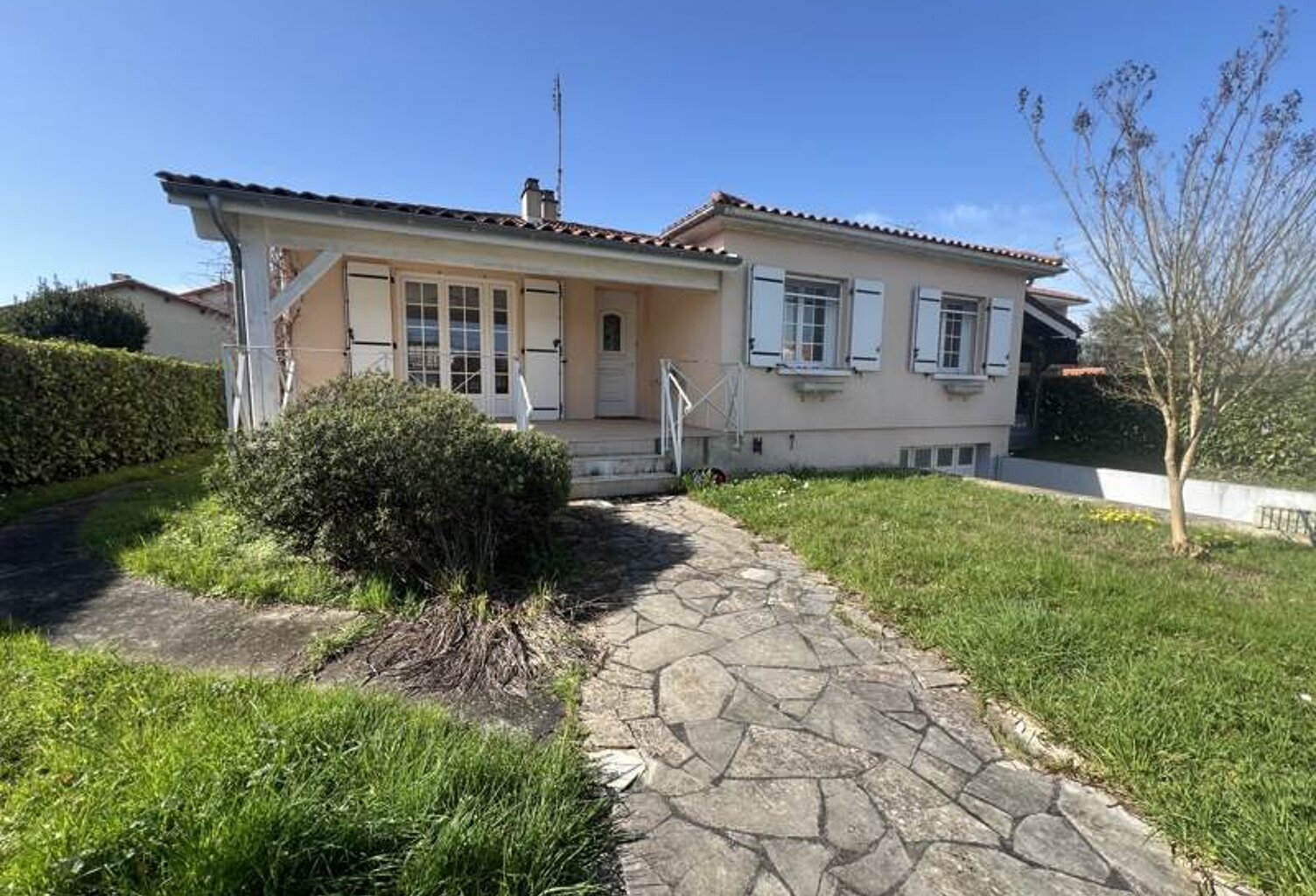 Maison de ville de 5 pièces principales — photo 1
