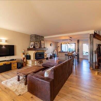 Maison 5 pièces 243800 €