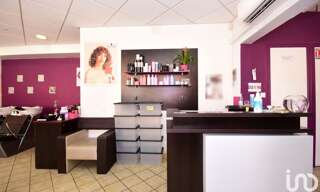 Commerce  85 m² à vendre à Meyzieu (69330)