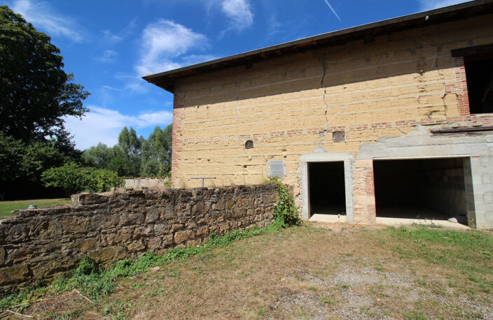 BATISSE A RENOVER — photo 4