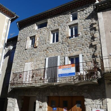 Maison 7 pièces 185000 €