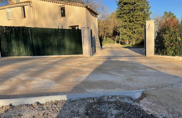 PLASCASSIER / VILLA ENTIÈREMENT RÉNOVÉE — photo 2